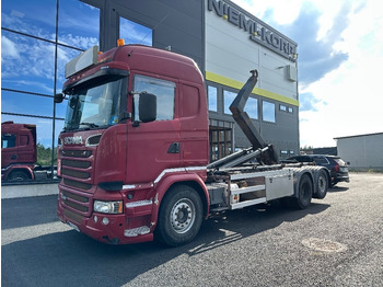 Камион со кука за подигање SCANIA R 450
