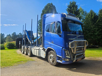Камион за дрва VOLVO FH16 750