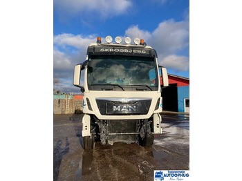Камион влекач MAN TGX 26.500