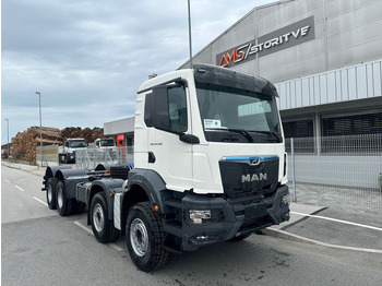 Камион со кабинска шасија MAN