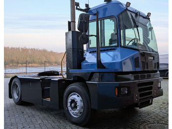 Трактор на терминалот KALMAR