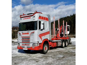 Камион за дрва SCANIA R 580