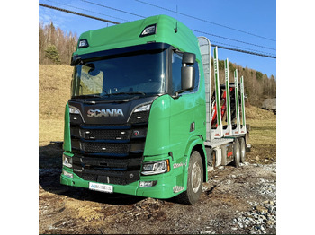 Камион за дрва SCANIA R 580