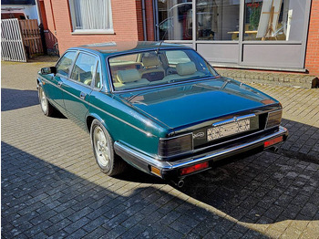 Седан Daimler 4.0: слика 2