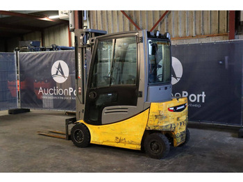 Електричен вилушкар Jungheinrich EFG 320: слика 3