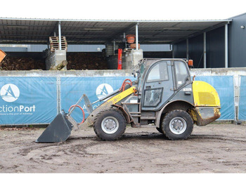 Натоварувач на тркала KRAMER