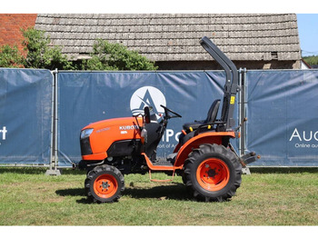 Трактор Kubota B2201: слика 2