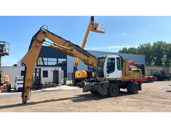 Багер на тркала Liebherr A 904 C: слика 4