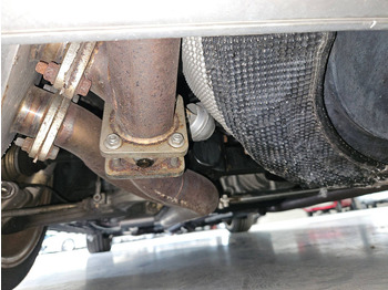 Автомобил Maserati Spyder Cambiocorsa: слика 4