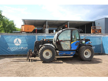 Телескопски ракувач NEW HOLLAND