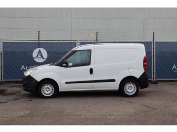 Товарно комбе Opel Combo: слика 2 Товарно комбе Opel Combo: слика 2