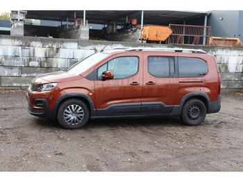 Товарно комбе PEUGEOT