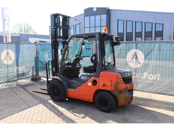 Дизел вилушкар Toyota 02-8FDF30: слика 3