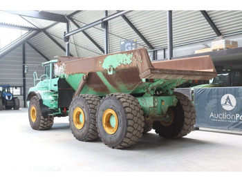 Истоварувач Volvo A40D: слика 4