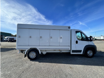 Комбе ладилник FUROGON HELADERO CON PLACAS MERCEDES Y IVECO: слика 2 Комбе ладилник FUROGON HELADERO CON PLACAS MERCEDES Y IVECO: слика 2