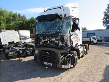 Камион влекач RENAULT