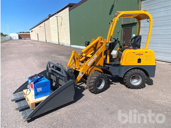 Натоварувач на тркала EVERUN