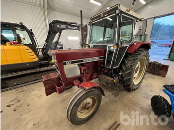 Трактор INTERNATIONAL