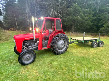 Трактор MASSEY FERGUSON