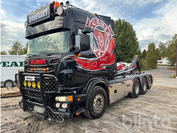 Камион со кука за подигање SCANIA R 620