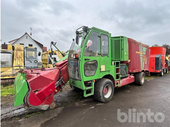 Вагон за мешање сточна храна STRAUTMANN