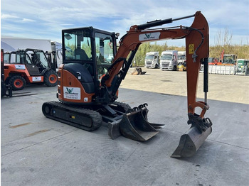 Мини багер Hitachi ZX33U-6 (7740): слика 4 Мини багер Hitachi ZX33U-6 (7740): слика 4