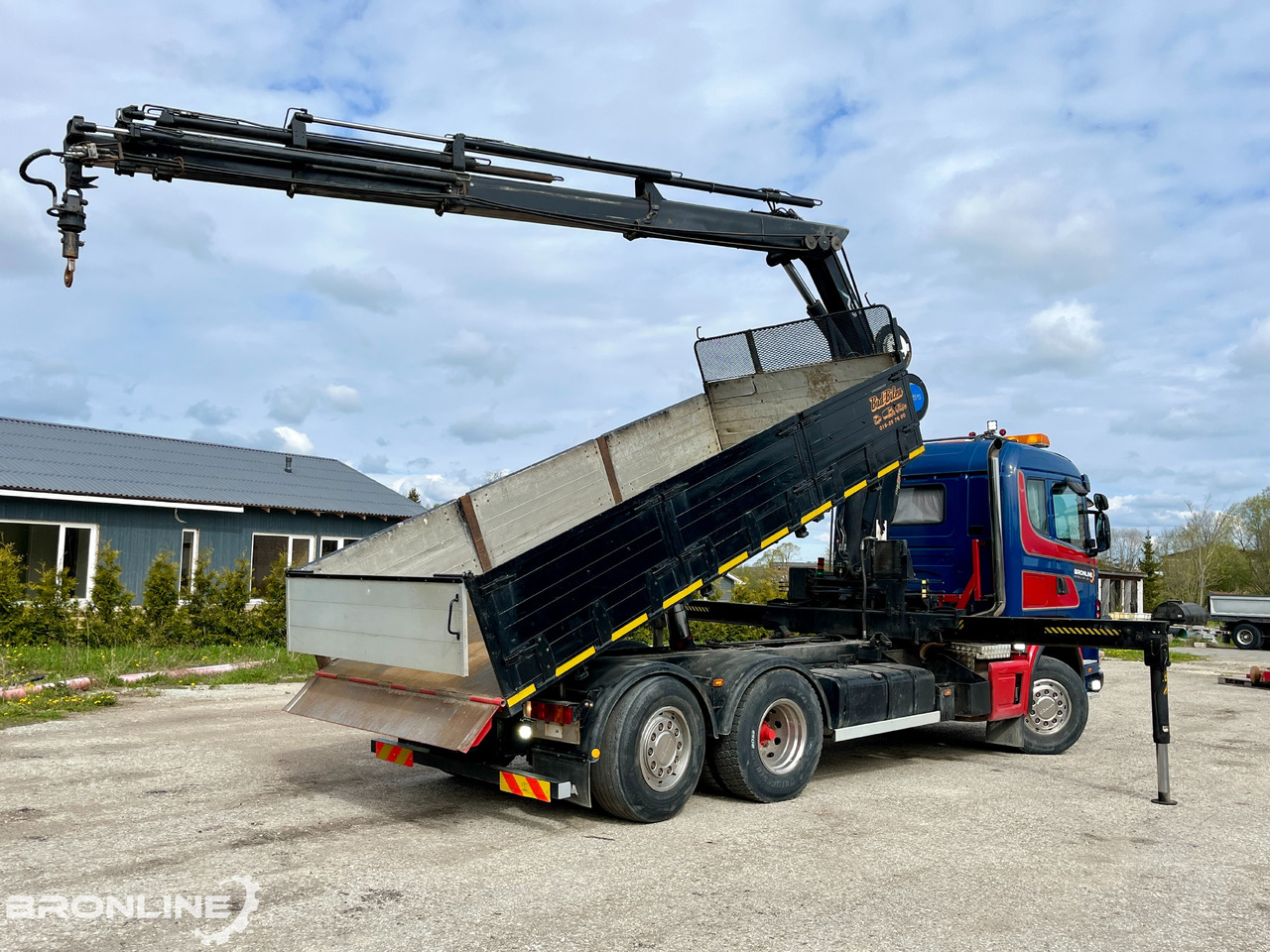 2002 SCANIA R114 6X2*4 Tipper+HIAB 166-e5 crane - Кипер, Камион со кран: слика 5 2002 SCANIA R114 6X2*4 Tipper+HIAB 166-e5 crane - Кипер, Камион со кран: слика 5