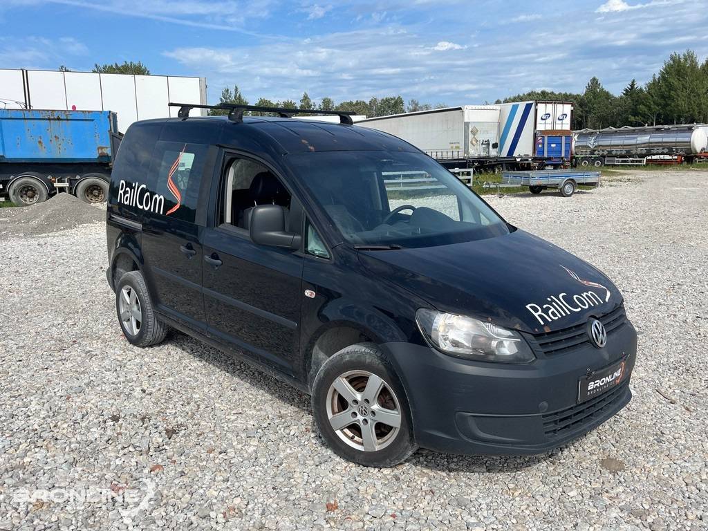 2011 Volkswagen Caddy 4x4 2.0 81kW - Автомобил: слика 1 2011 Volkswagen Caddy 4x4 2.0 81kW - Автомобил: слика 1