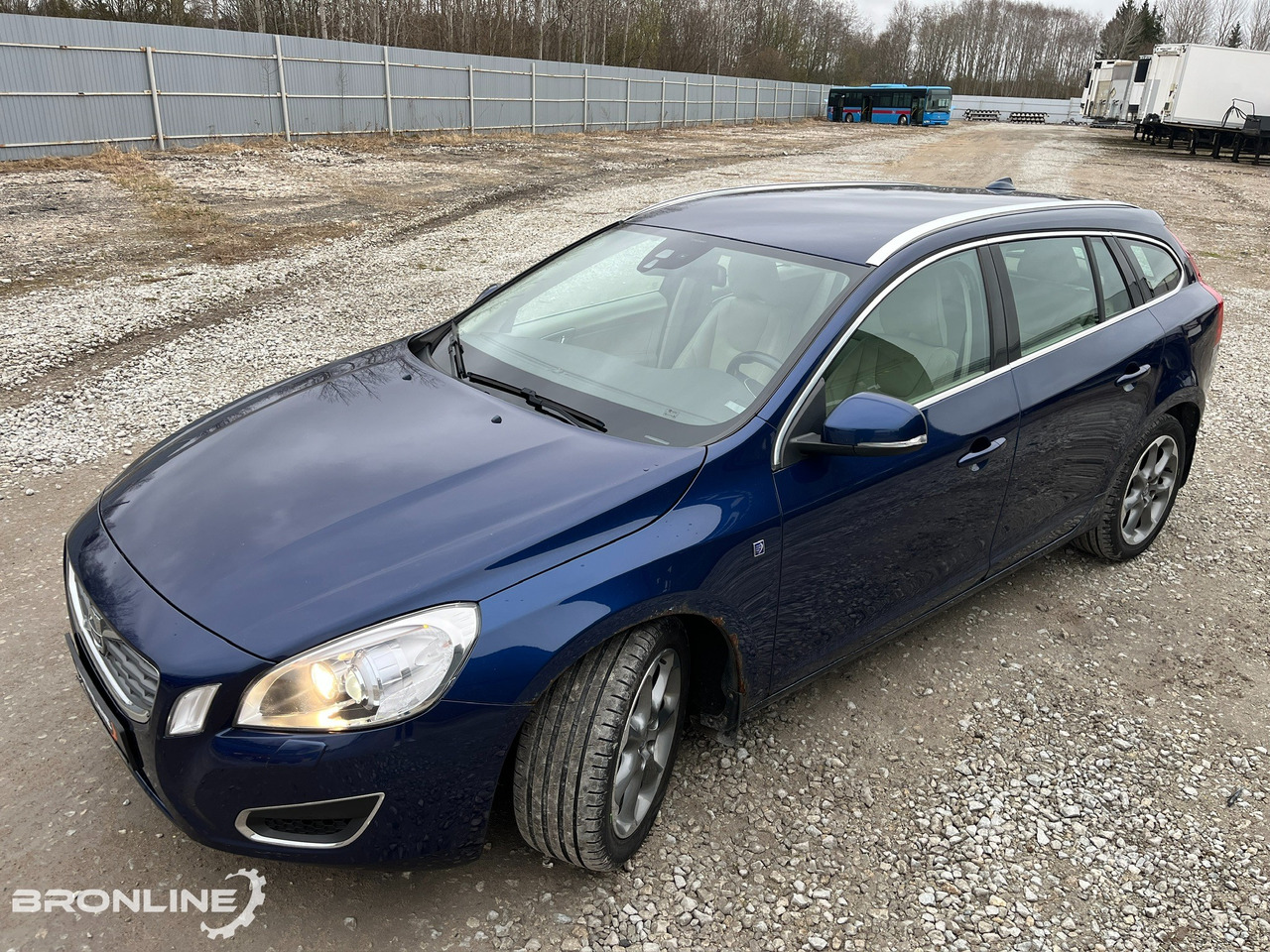2011 Volvo V60 1.6 84kW Low mileage - Автомобил: слика 5 2011 Volvo V60 1.6 84kW Low mileage - Автомобил: слика 5