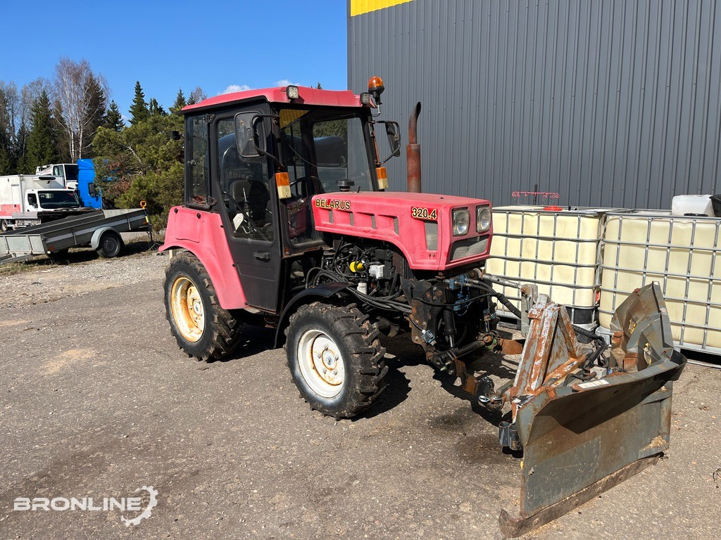 2016 Belarus 320.4 Tractor + Snow plow - Трактор, Плуг за чистење снег: слика 2 2016 Belarus 320.4 Tractor + Snow plow - Трактор, Плуг за чистење снег: слика 2