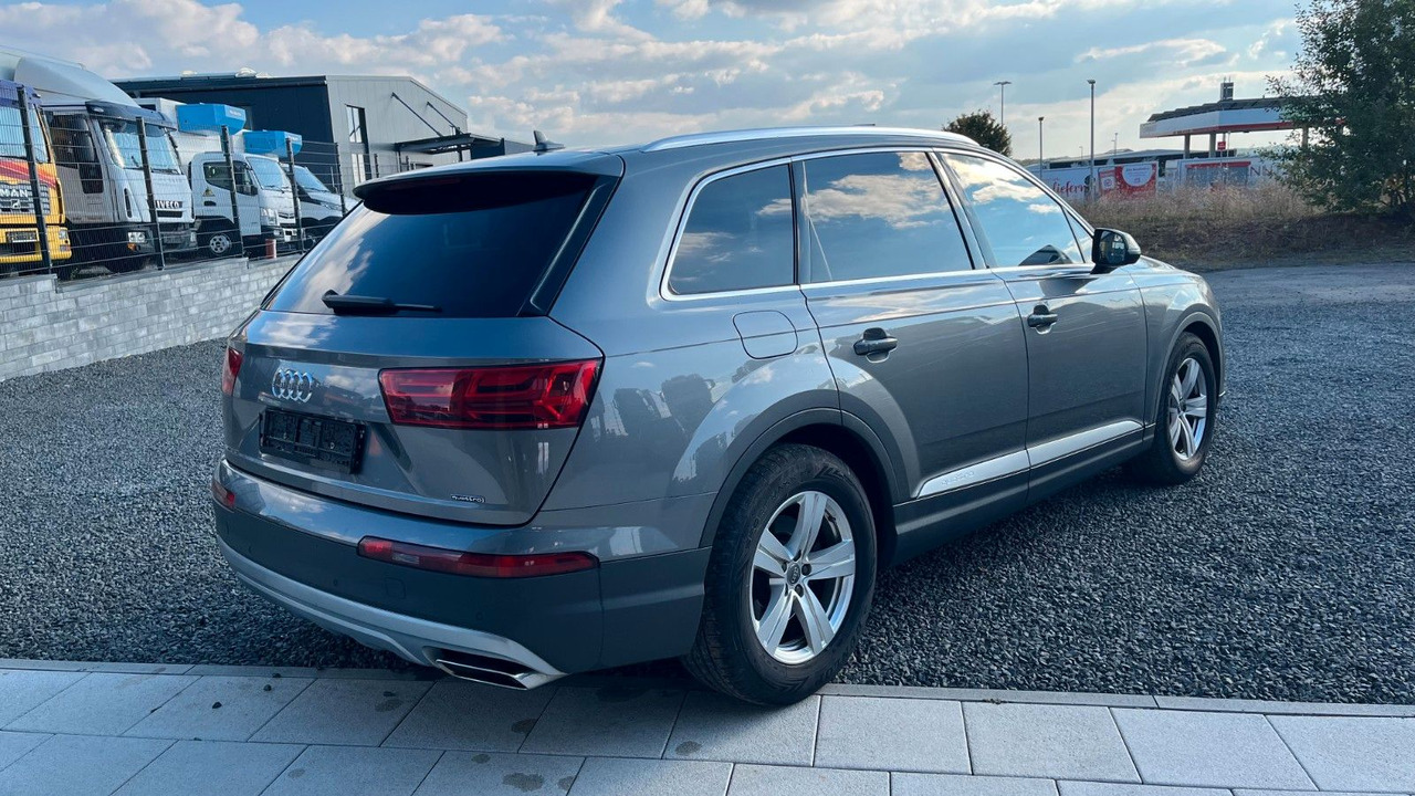 Audi Q7 3.0 TDI quattro Standheizung Allradlenkung - SUV: слика 4 Audi Q7 3.0 TDI quattro Standheizung Allradlenkung - SUV: слика 4