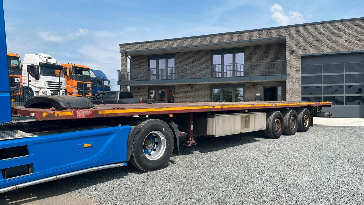 Cardi Plattform Auflieger Twistlock Lenkachse - Полуприколка платформа: слика 2 Cardi Plattform Auflieger Twistlock Lenkachse - Полуприколка платформа: слика 2