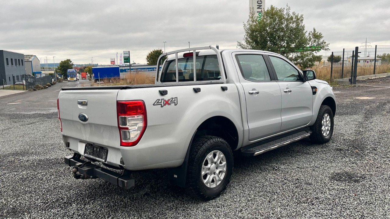 Ford Ranger XLT Doppelkabine 4x4 - SUV: слика 4 Ford Ranger XLT Doppelkabine 4x4 - SUV: слика 4