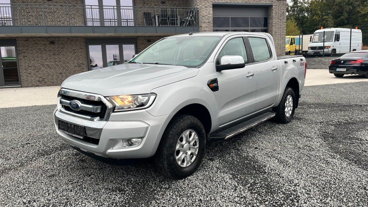 Ford Ranger XLT Doppelkabine 4x4 - SUV: слика 2 Ford Ranger XLT Doppelkabine 4x4 - SUV: слика 2