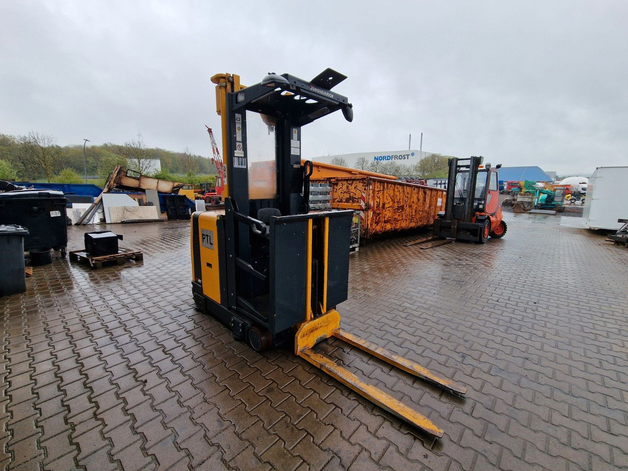 Jungheinrich EKS 310 k Bj 2005 Hochhub Kommissionierer - Вилушкар за подигање роба: слика 3 Jungheinrich EKS 310 k Bj 2005 Hochhub Kommissionierer - Вилушкар за подигање роба: слика 3