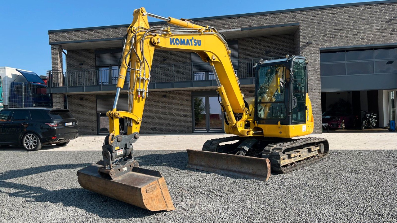 Komatsu PC80MR-5E0 PC80 HS08 8000 Kg Tilt ab 1.082€ mtl. Komatsu PC80MR-5E0 PC80 HS08 8000 Kg Tilt ab 1.082€ mtl. - Мини багер: слика 2 Komatsu PC80MR-5E0 PC80 HS08 8000 Kg Tilt ab 1.082€ mtl. Komatsu PC80MR-5E0 PC80 HS08 8000 Kg Tilt ab 1.082€ mtl. - Мини багер: слика 2