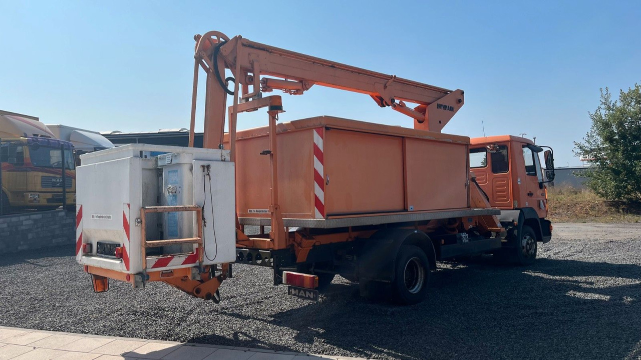 MAN 8.113 Steiger Hubarbeitsbühne Ruthmann MAN 8.113 Steiger Hubarbeitsbühne Ruthmann - Камион со подигачка кошница, Комбе: слика 4 MAN 8.113 Steiger Hubarbeitsbühne Ruthmann MAN 8.113 Steiger Hubarbeitsbühne Ruthmann - Камион со подигачка кошница, Комбе: слика 4
