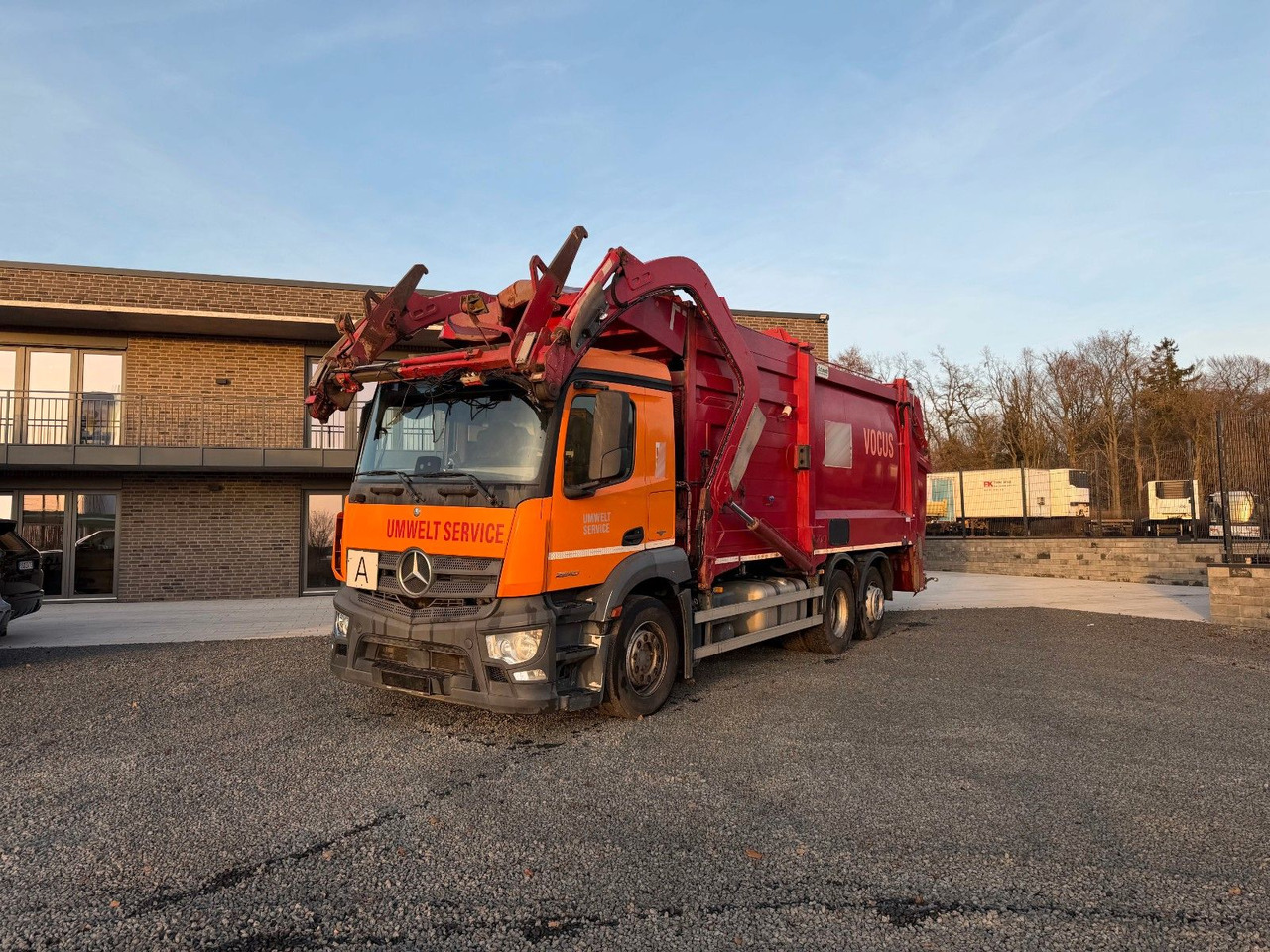 Mercedes-Benz Antos 2840 2740 2540Müllwagen Frontlader Euro 6c - Камион за ѓубре: слика 2 Mercedes-Benz Antos 2840 2740 2540Müllwagen Frontlader Euro 6c - Камион за ѓубре: слика 2