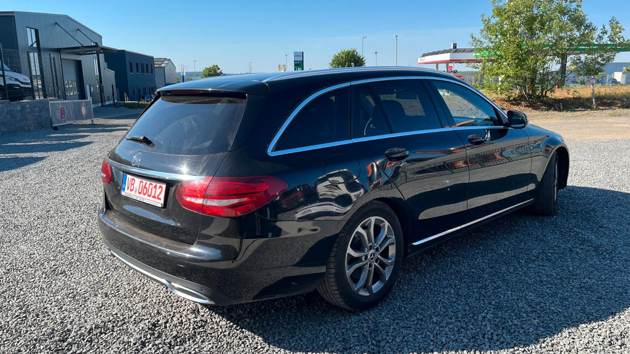 Mercedes-Benz C 220 C -Klasse T-Modell C 220 T BlueTec / d - Автомобил: слика 4 Mercedes-Benz C 220 C -Klasse T-Modell C 220 T BlueTec / d - Автомобил: слика 4