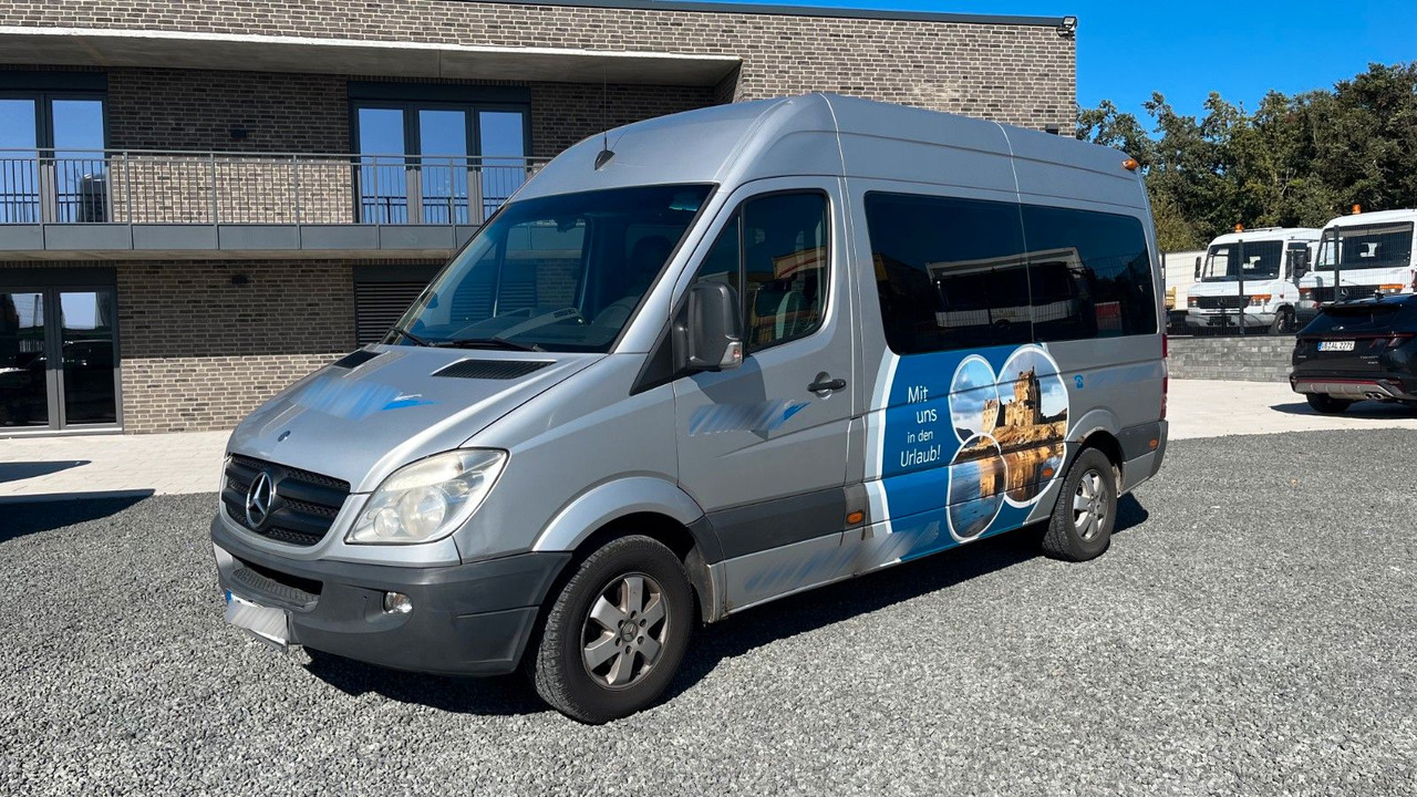 Mercedes-Benz Sprinter 315 CDI 9-Sitzer Standheizung - Патничко комбе: слика 2 Mercedes-Benz Sprinter 315 CDI 9-Sitzer Standheizung - Патничко комбе: слика 2