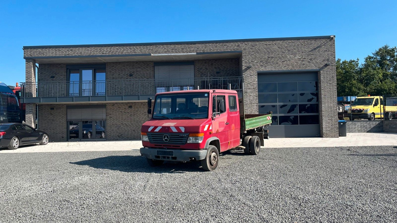Mercedes-Benz Vario 614 DK Kipper Doka Mercedes-Benz Vario 614 DK Kipper Doka - Комби кипер, Комби со двојна кабина: слика 1 Mercedes-Benz Vario 614 DK Kipper Doka Mercedes-Benz Vario 614 DK Kipper Doka - Комби кипер, Комби со двојна кабина: слика 1