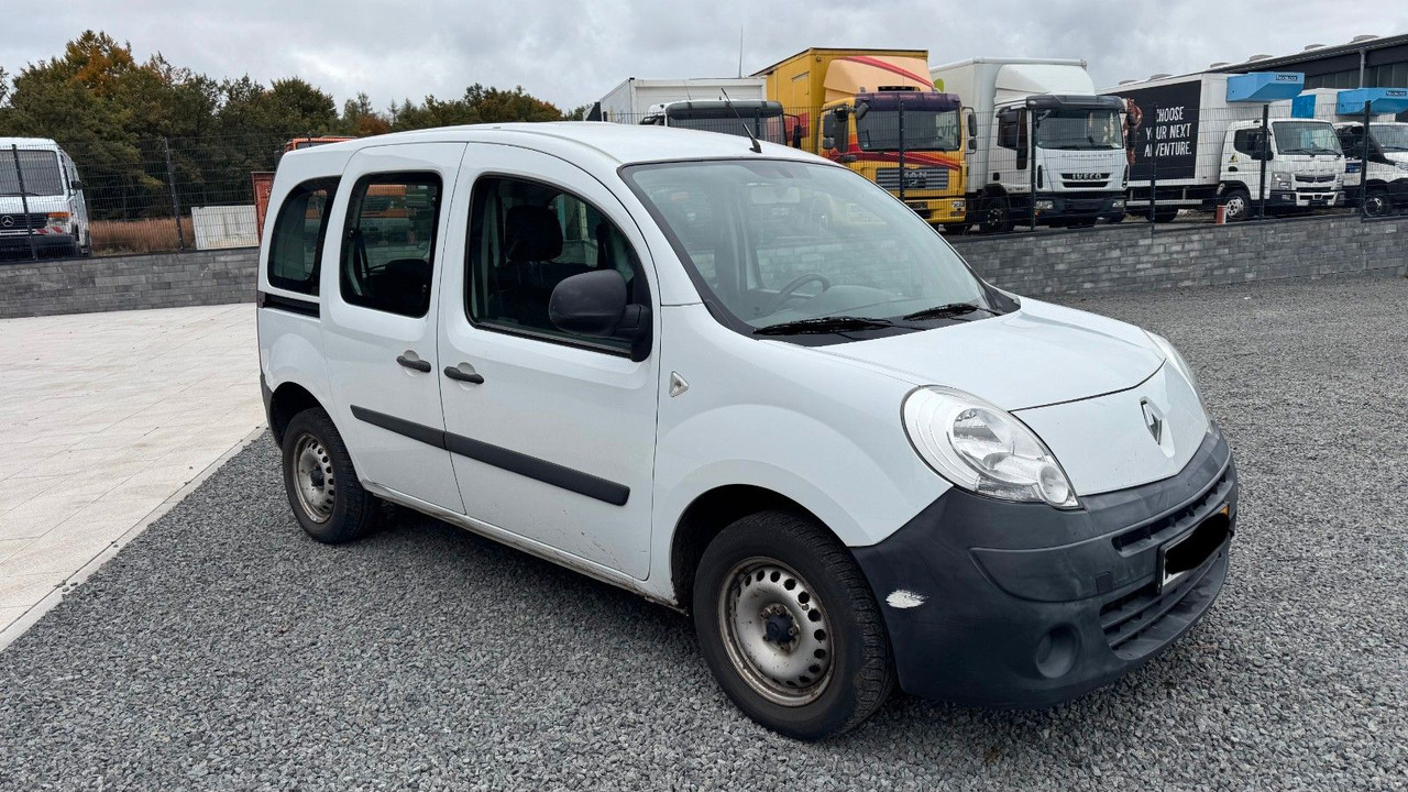 Renault Kangoo Mehrzweckfahrzeug 1.6 Benzin - Автомобил: слика 3 Renault Kangoo Mehrzweckfahrzeug 1.6 Benzin - Автомобил: слика 3