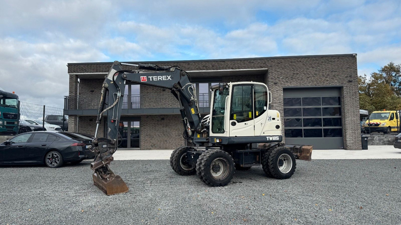 Terex TW85 Mobilbagger Verstellausleger - Багер на тркала: слика 1 Terex TW85 Mobilbagger Verstellausleger - Багер на тркала: слика 1