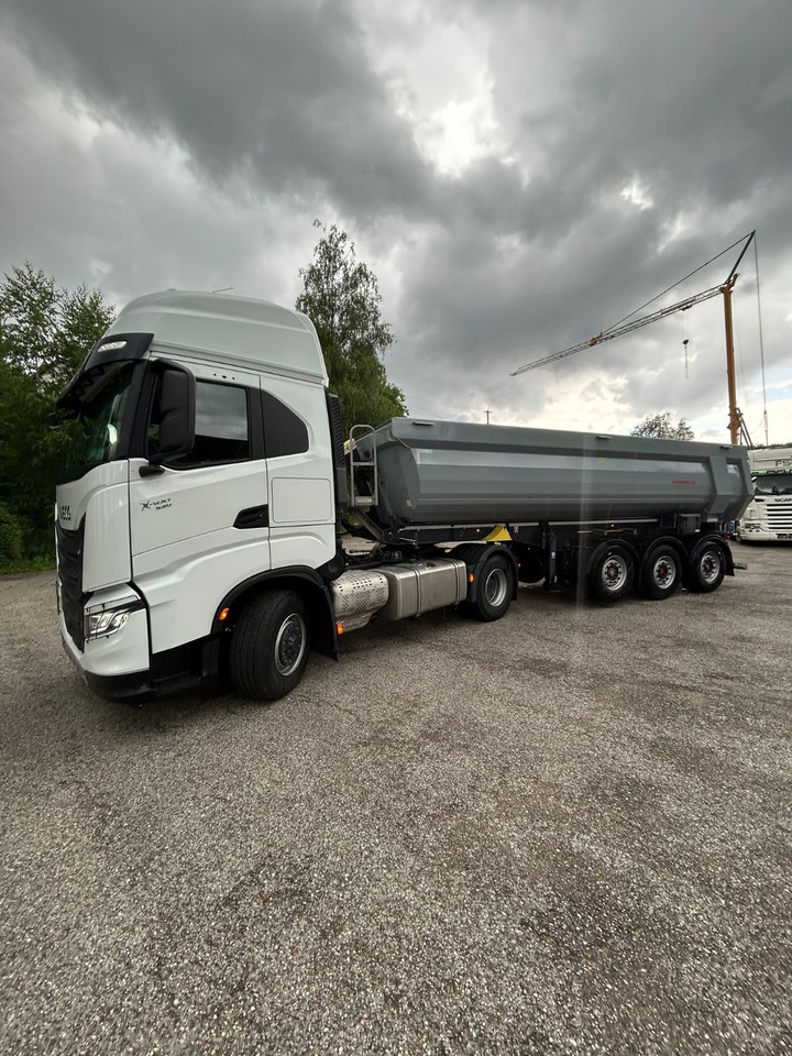 Iveco X -Way 530 Hydro Drive Kipp und Schubboden Hydra - Камион влекач: слика 1 Iveco X -Way 530 Hydro Drive Kipp und Schubboden Hydra - Камион влекач: слика 1