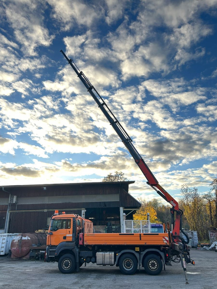 MAN TGA 28.400 6x-4BL Palfinger 23002 - Кипер, Камион со кран: слика 2 MAN TGA 28.400 6x-4BL Palfinger 23002 - Кипер, Камион со кран: слика 2