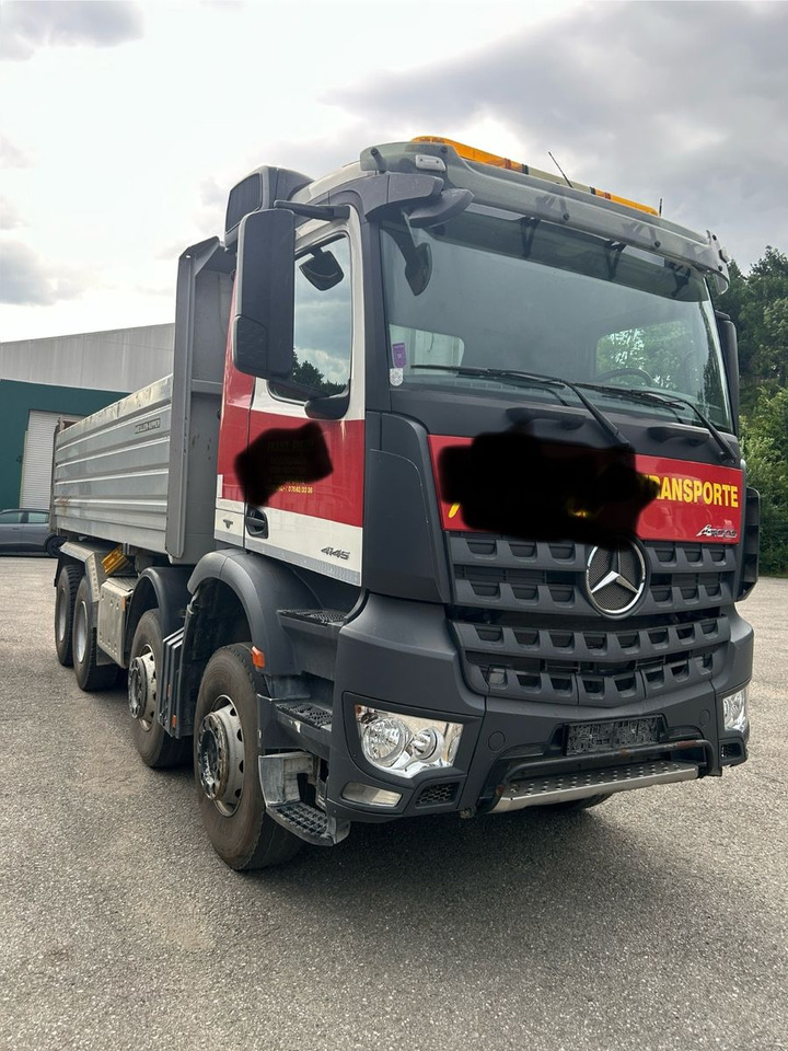 Mercedes-Benz Arocs 4145 8x4 - Кипер: слика 2 Mercedes-Benz Arocs 4145 8x4 - Кипер: слика 2