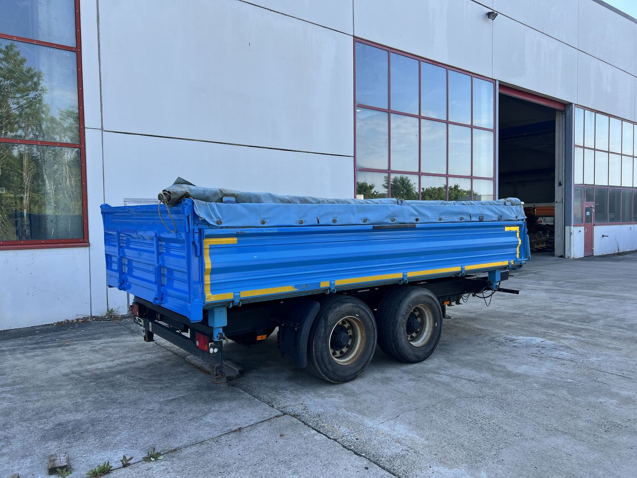 Blomenröhr 14 t Tandemkipper- Tieflader, Breitbereifung - Кипер приколка: слика 3 Blomenröhr 14 t Tandemkipper- Tieflader, Breitbereifung - Кипер приколка: слика 3