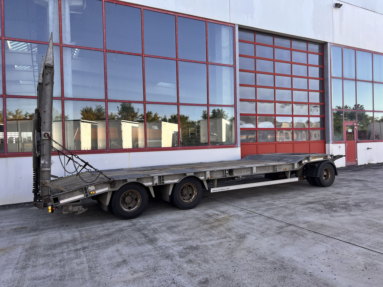 Приколка за низок утовар за транспорт на тешка машини Humbaur HTD 30 3 Achs Tiefladeranhänger, verzinkt: слика 7 Приколка за низок утовар за транспорт на тешка машини Humbaur HTD 30 3 Achs Tiefladeranhänger, verzinkt: слика 7