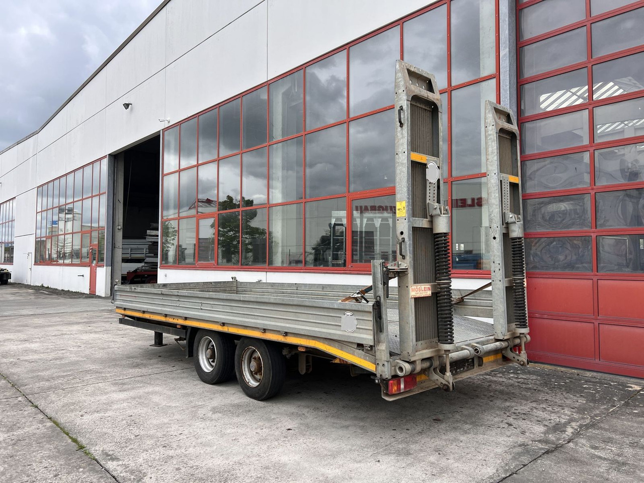 Möslein 13 t Tandemtieflader - Приколка за низок утовар: слика 5 Möslein 13 t Tandemtieflader - Приколка за низок утовар: слика 5