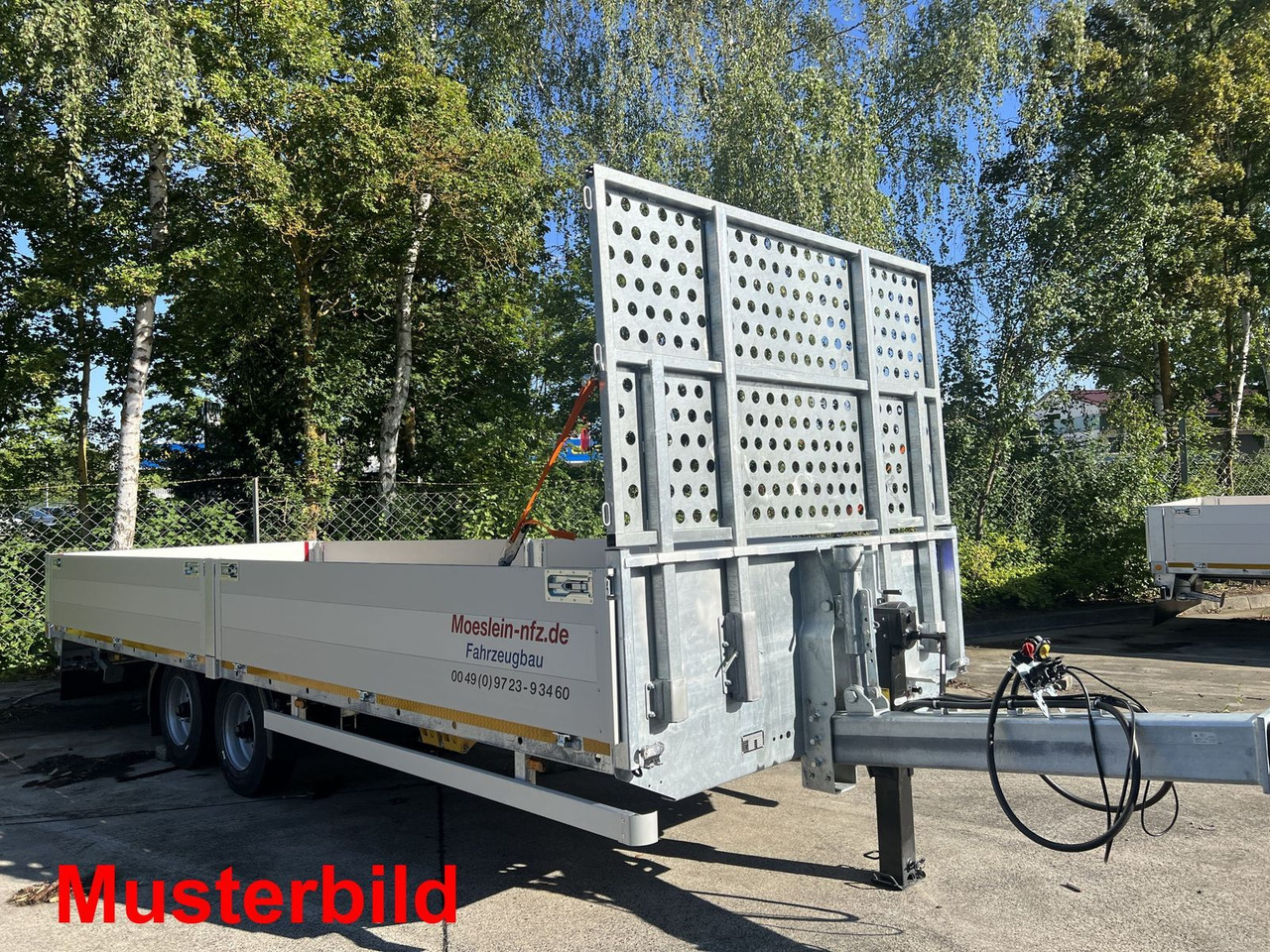 Приколка за низок утовар Möslein  14,4 t Tandem- Pritschenanhänger- Tieflader: слика 10